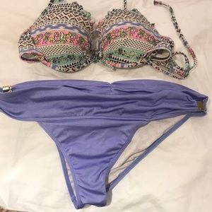 Victoria’s Secret bikini